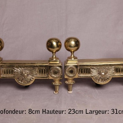 Ancient times of time Louis XVI 18 th in polished bronze