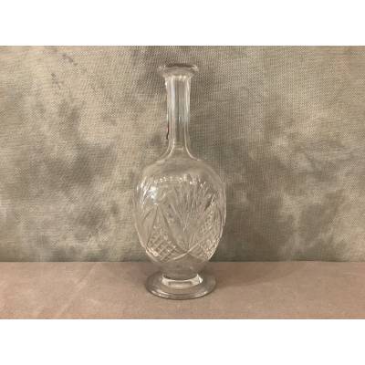 Carafe en cristal de Saint Louis modèle Chantilly d'époque 19 ème