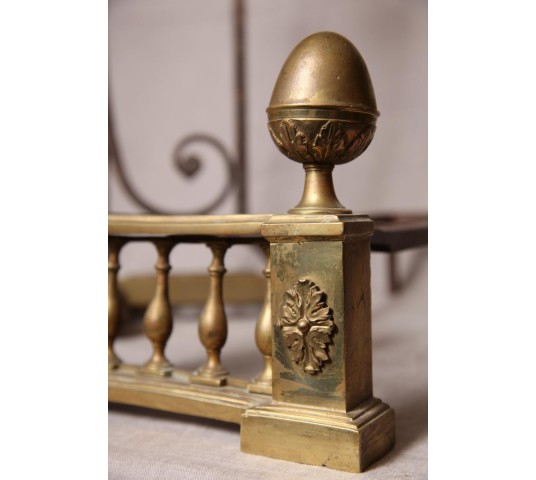 Paire de chenets anciens en bronze d'époque Louis XVI Directoire 18 ème
