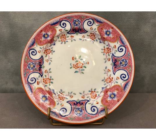 Beautiful Minton porcelain plate of epoch 19 th decor of flowers