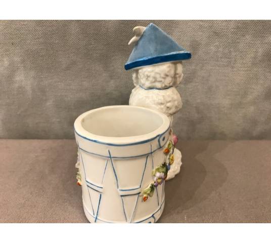 Petit chien vide poches, porte crayons en porcelaine d'époque 19 ème