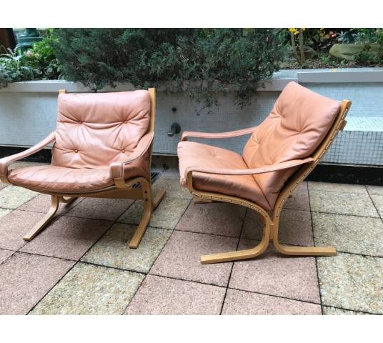 Three Scandinavian chairs Westnova Siesta Westlanske model year 1970