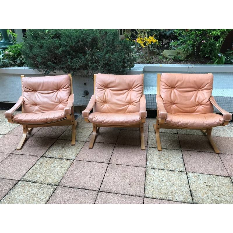 Three Scandinavian chairs Westnova Siesta Westlanske model year 1970