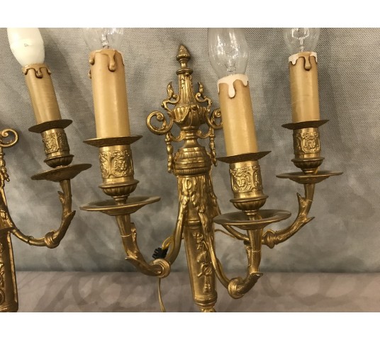Belle paire d'appliques en bronze doré d'époque 19 ème Louis XVI