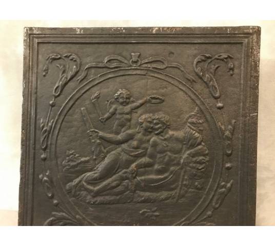 Beautiful fireplace plate in vintage iron 18 th