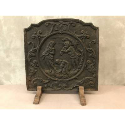 Ancient fireplace plate in vintage iron 18 th