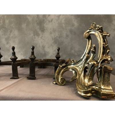 Beautiful pair of vintage bronze channels Louis XV 18 th