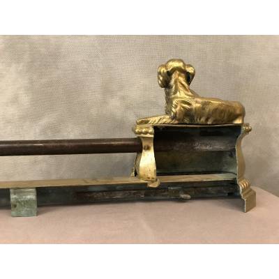 Belle barre de foyer, barre de cheminée en bronze d'époque 19 ème