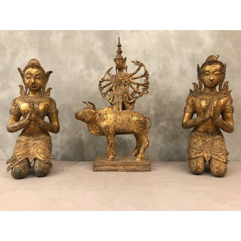 3 pieces in bronze Buddhas at the end 19 th