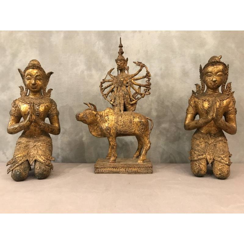 3 pieces in bronze Buddhas at the end 19 th