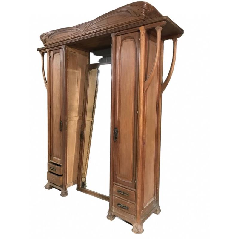 Ensemble de chambre à coucher d'un lit plus une armoire Art Nouveau