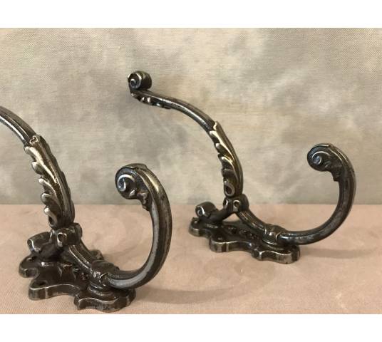 2 polished cast iron and period varnish 19 th