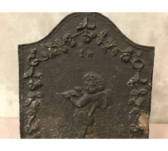 Petite plaque de cheminée en fonte d'époque 18 ème