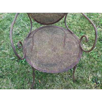 Beau chair of a square iron garden 20 th