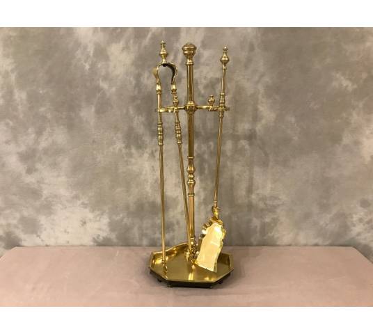 Servant of antique fireplace in vintage brass 19 th