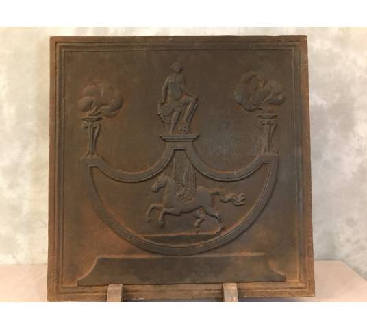 Ancient fireplace plate in vintage iron 19 th