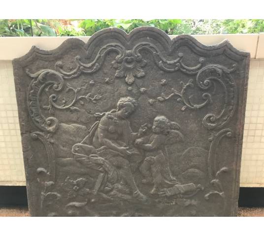 Belle grande plaque de cheminée en fonte d'époque 18 ème