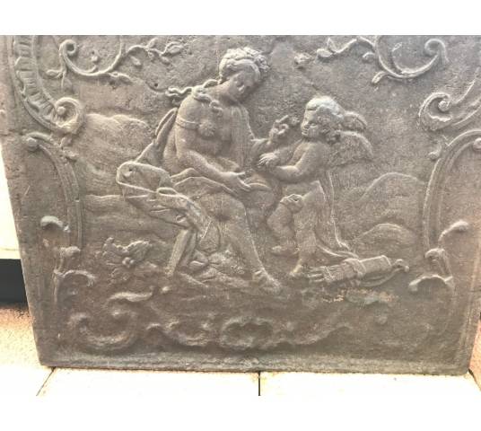 Belle grande plaque de cheminée en fonte d'époque 18 ème