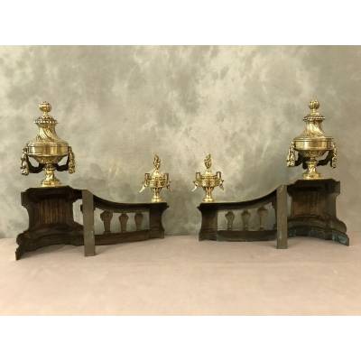 Beaux chenets in bronze epoch 19 th of style Louis XVI