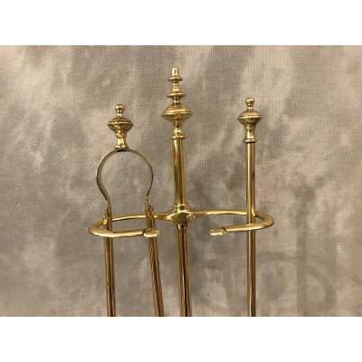 Stack Servant in vintage brass 19 th including a shovel and a gripper