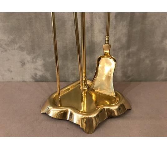 Stack Servant in vintage brass 19 th including a shovel and a gripper