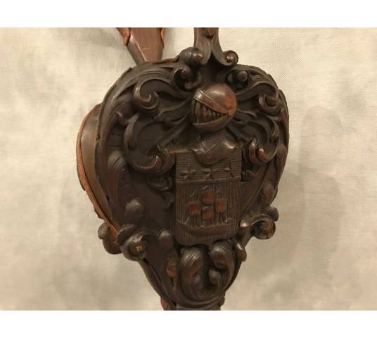 Beau bellows from ancient carved wooden fireplace 19 th