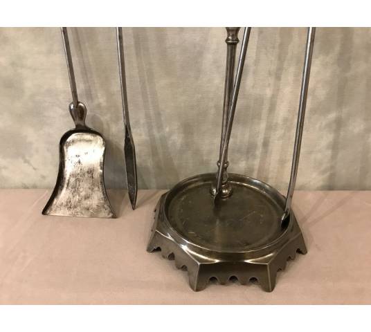 Servant of an ancient fireplace comprising 3 pieces of vintage iron 19 th