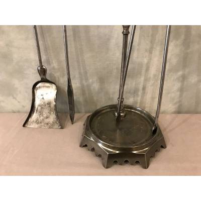 Servant of an ancient fireplace comprising 3 pieces of vintage iron 19 th