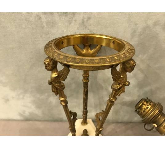 Beautiful bronze tripode oil lamp and epoch crystal of epoch 19 th