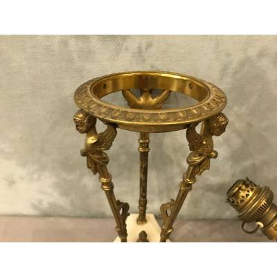 Beautiful bronze tripode oil lamp and epoch crystal of epoch 19 th