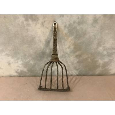 Ancient Iron Drilled Meat Grill 19 th
