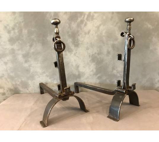 Pair of time-wrought iron tracks 18 th