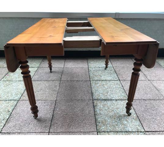 Table de salle à manger ancienne en merisier massif d'époque 19 ème