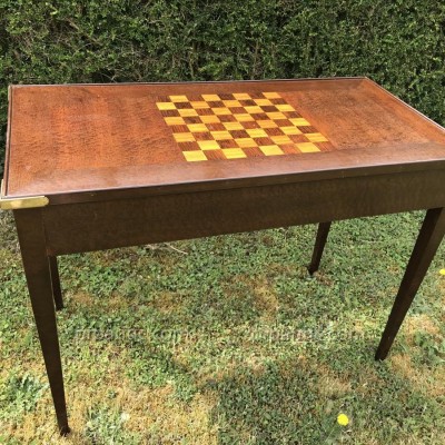 Table à jeux tric trac en marqueterie d'époque fin 19 ème