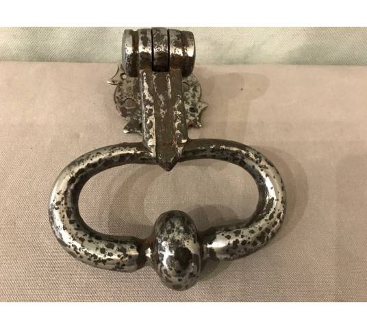 Heurtoir de porte en fer forgé d'époque 18 ème