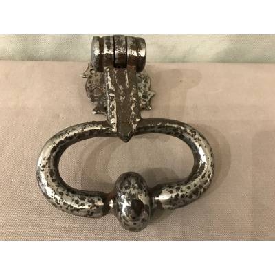 Heurtoir de porte en fer forgé d'époque 18 ème