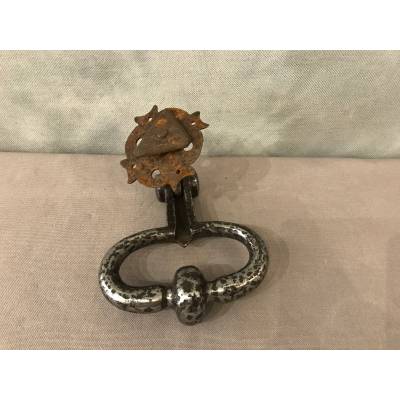Heurtoir de porte en fer forgé d'époque 18 ème