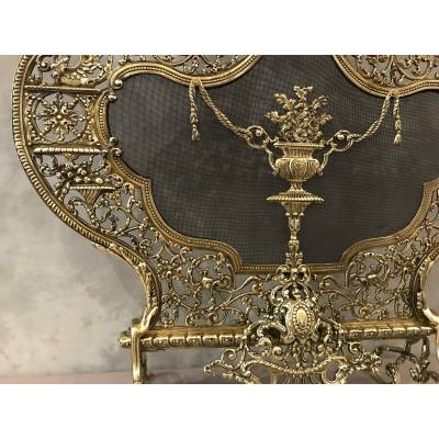 Beautiful firewall, bronze fireplace screen from the 19th century