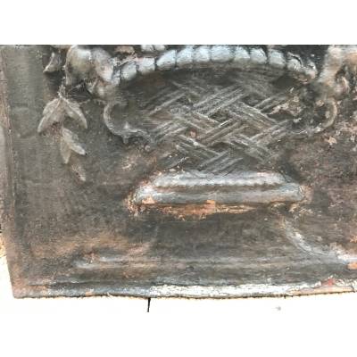 Plaque de cheminée ancienne en fonte d'époque 19 ème