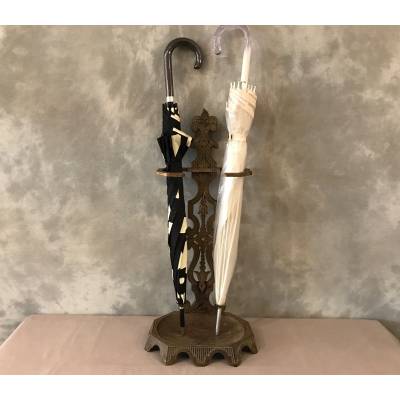 Old cast iron fireplace servant from the 19th century
