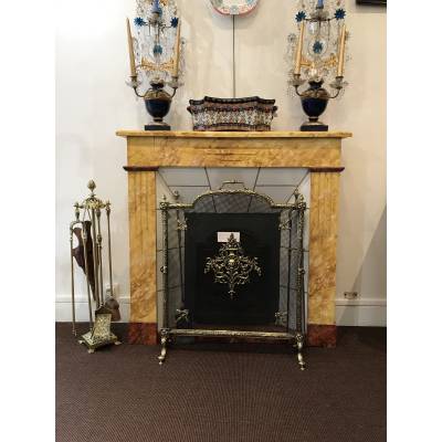 Belle cheminée décorative en bois peint façon faux marbre