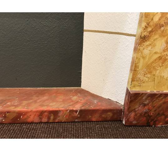 Belle cheminée décorative en bois peint façon faux marbre