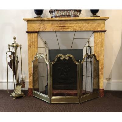 Belle cheminée décorative en bois peint façon faux marbre