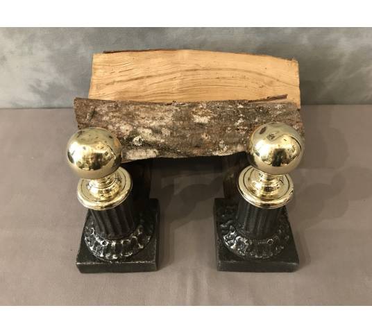 Paire de chenets anciens en fonte et laiton d'époque 19 ème