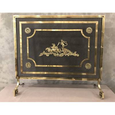 Beau grand pare feu écran de cheminée en bronze et laiton d'époque 19 ème