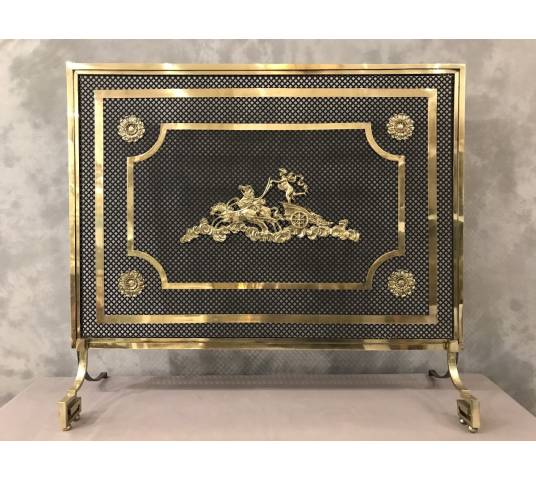 Beau grand pare feu écran de cheminée en bronze et laiton d'époque 19 ème