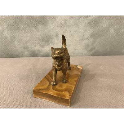 Small bronze cat on a marble base from the late 19th century