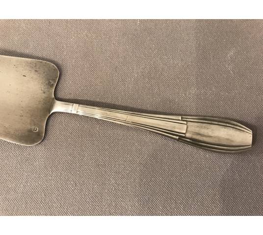 Silver metal cake shovel circa 1930