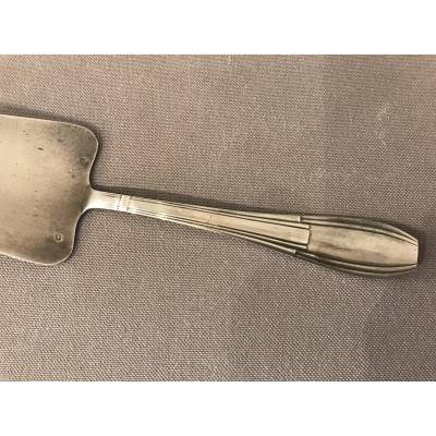 Silver metal cake shovel circa 1930