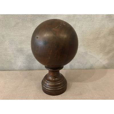 Solid wood staircase ball from the 19th century